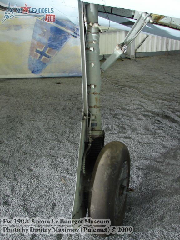 w_fw190a8_lebourget_35.jpg