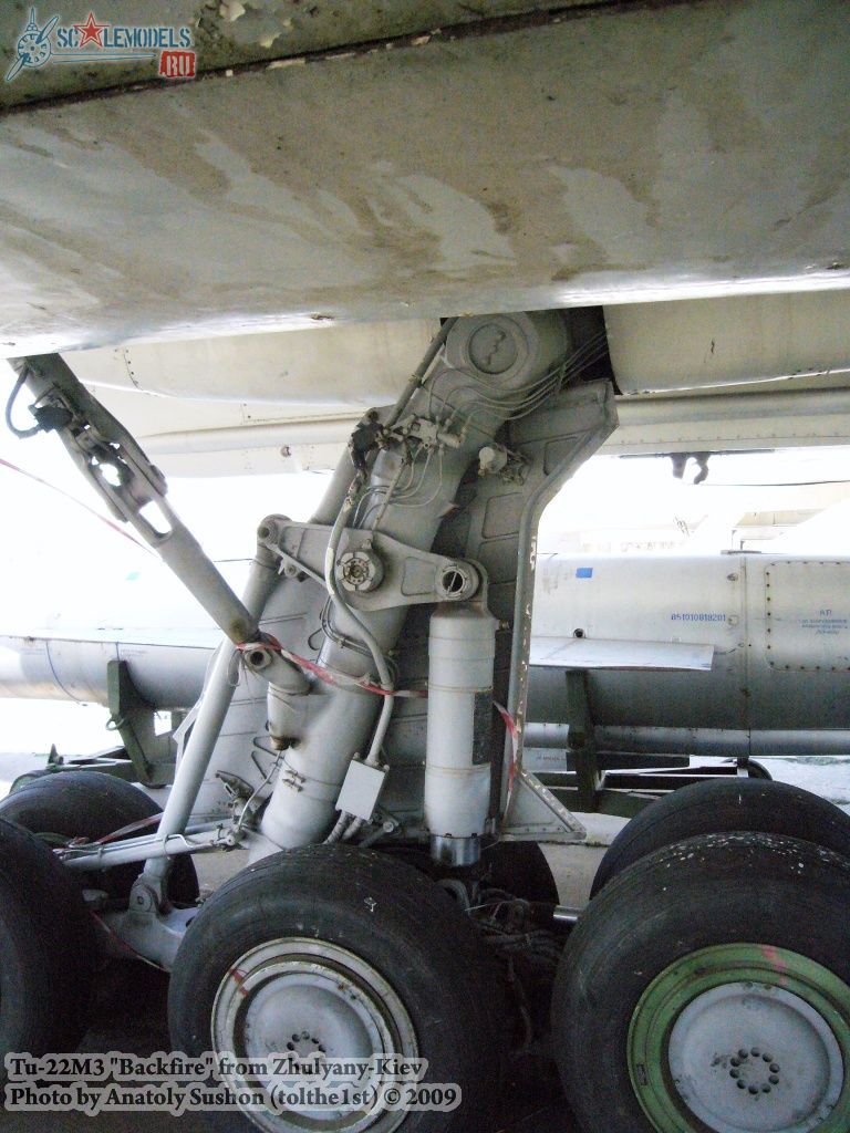 w_tu22m3_zhulyany_44.jpg
