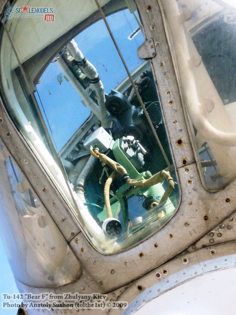 w_tu142_zhulyany_36.jpg