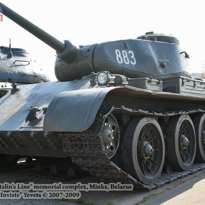 Т-44, Линия Сталина, Минск