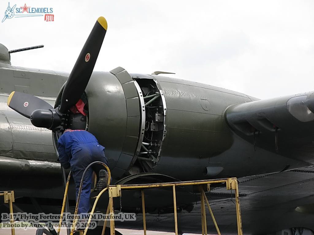 w_b17_duxford_90.jpg