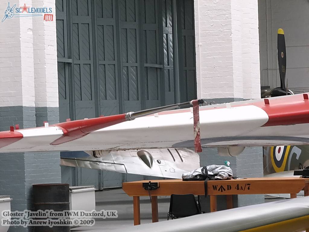 w_glosterjavelin_duxford_10.jpg