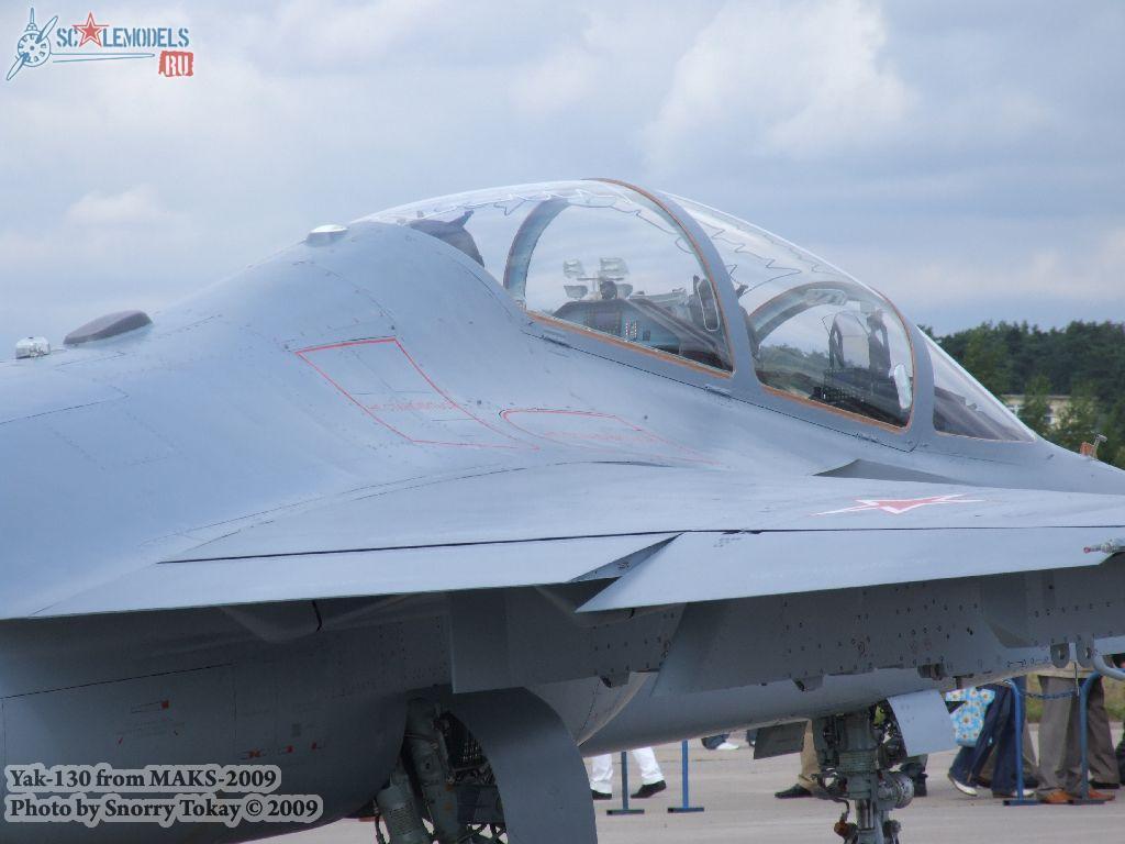 w_yak130_maks2009_6.jpg