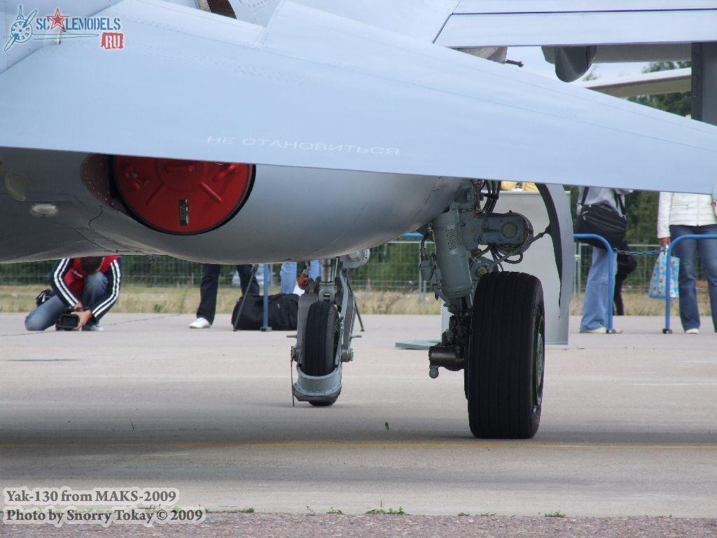 w_yak130_maks2009_9.jpg