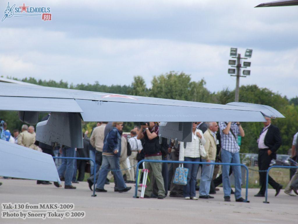 w_yak130_maks2009_14.jpg