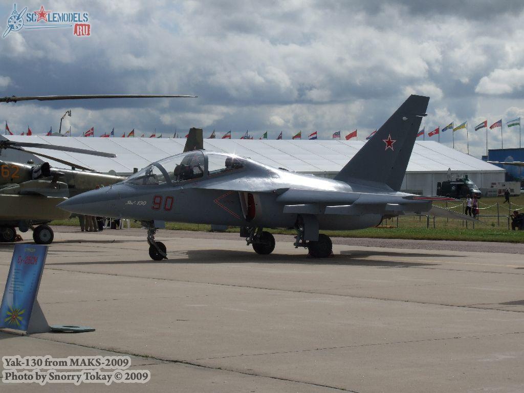 w_yak130_maks2009_22.jpg