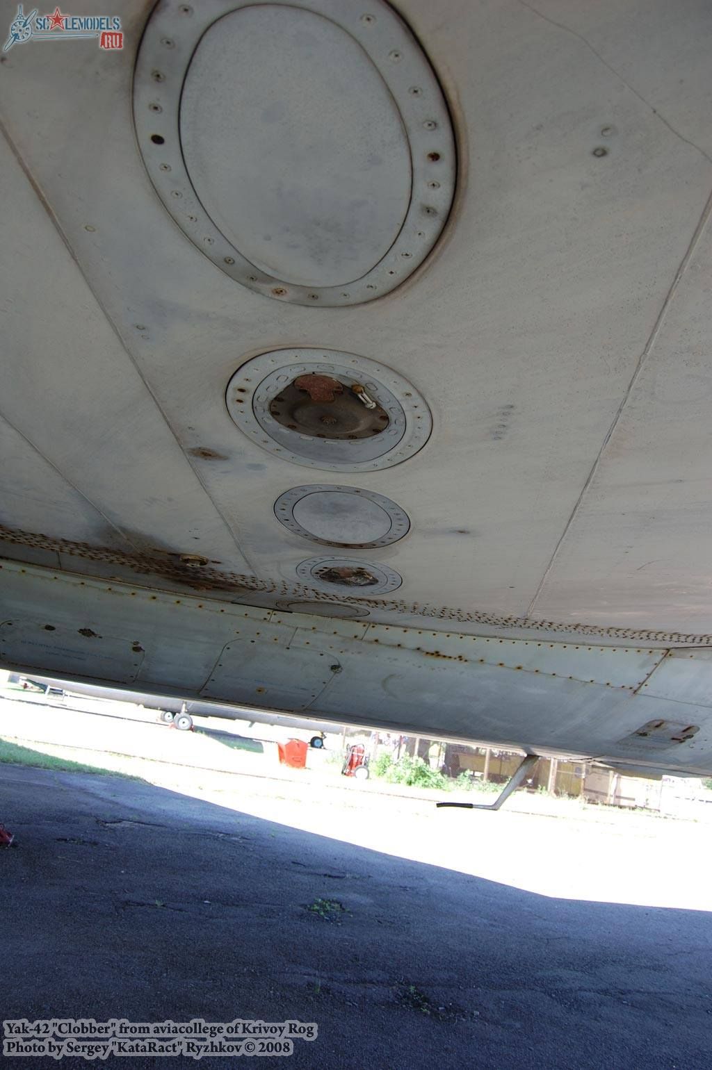 w_yak42_krivoyrog_64.jpg