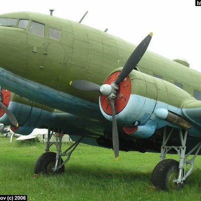 Ли-2 (DC-3) Монино