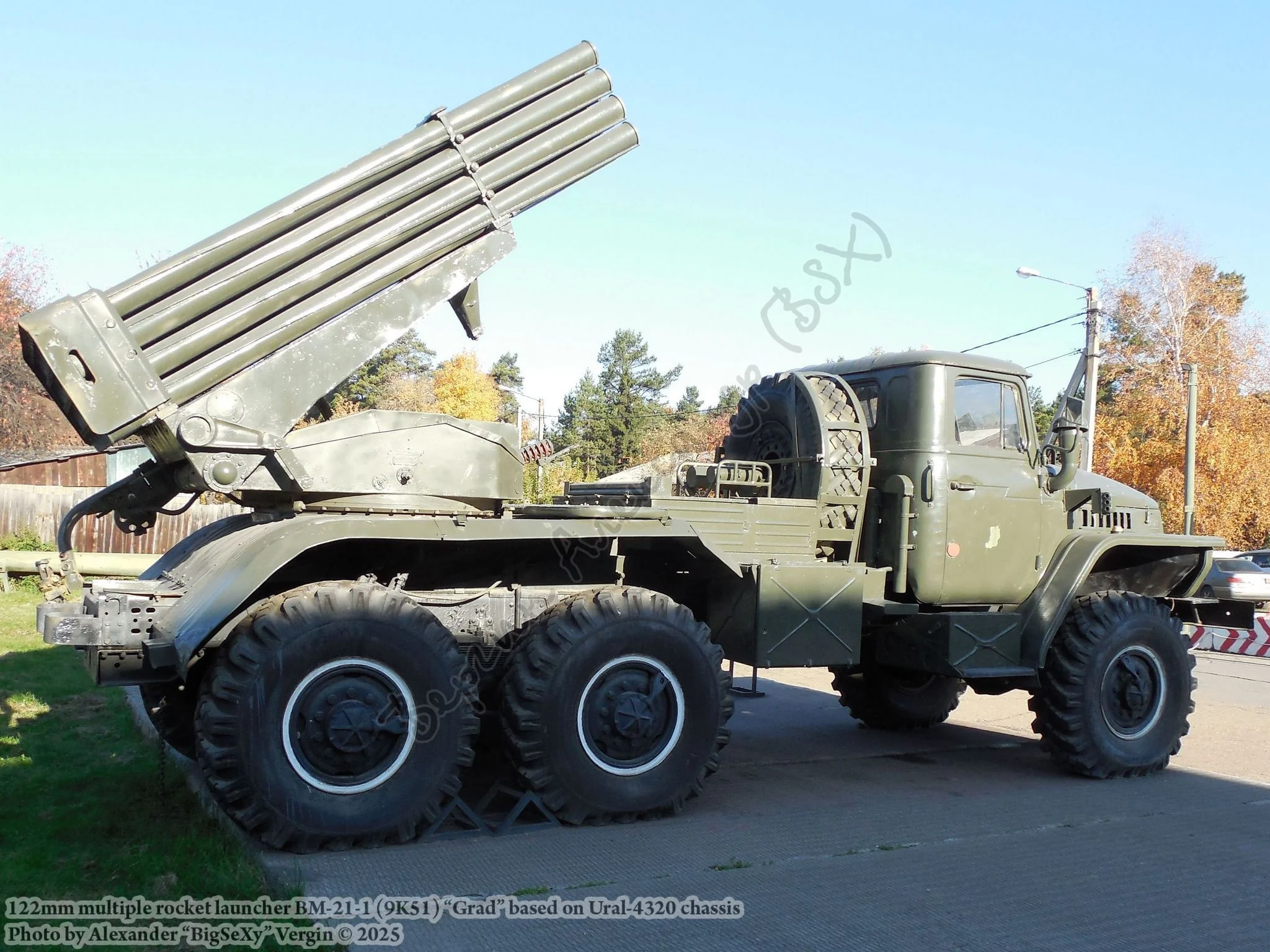 BM-21-1 Grad_011.JPG