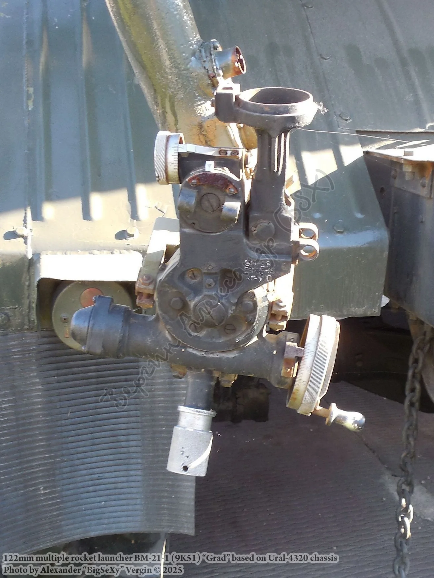 BM-21-1 Grad_027.JPG