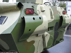 w_btr80_08.jpg