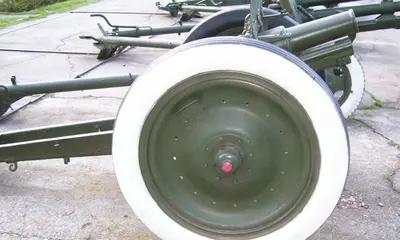 Пушка 76 мм (Одесса)