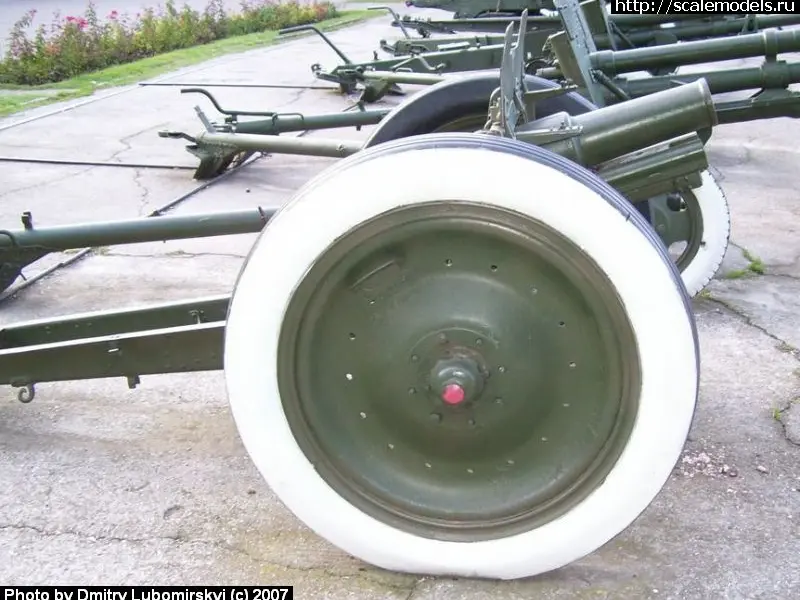 Пушка 76 мм (Одесса)