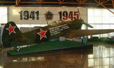 Як-1Б (Саратов)