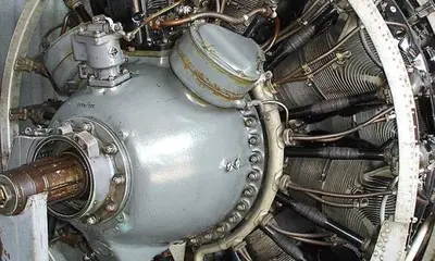 P-47 Thunderbolt (Двигатель и моторама)