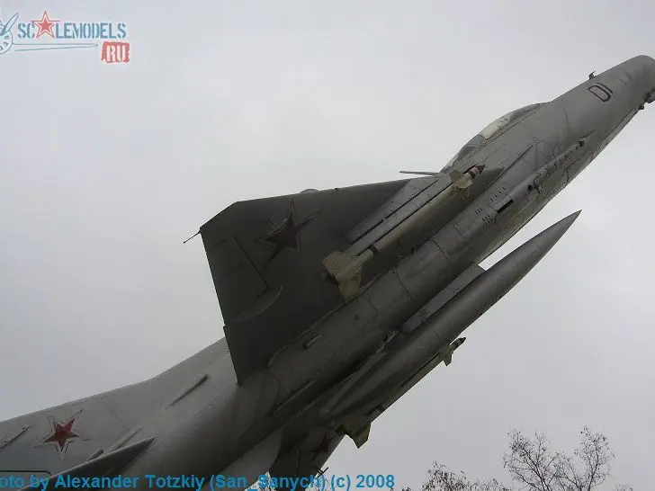 МиГ-21Ф-13 (Волгоград)