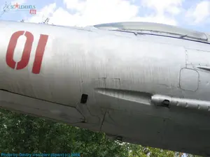 w_mig21f_bishkek_02.jpg