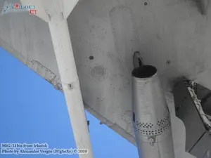 w_mig21bis_irkutsk_81.jpg