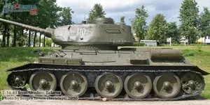 w_t34_85_grodno_1.jpg