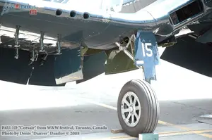 w_f4u_1d_toronto_11.jpg