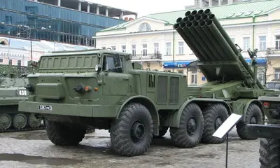 БМ-27 (9П140) Ураган (Екатеринбург)