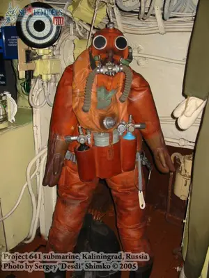 w_641submarine_kaliningrad_91.jpg