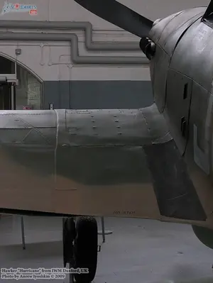 w_hurricane_duxford_11.jpg