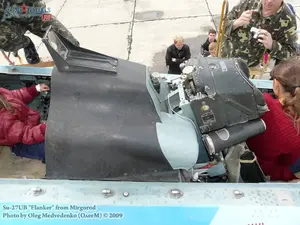 w_su27ub_mirgorod_45.jpg
