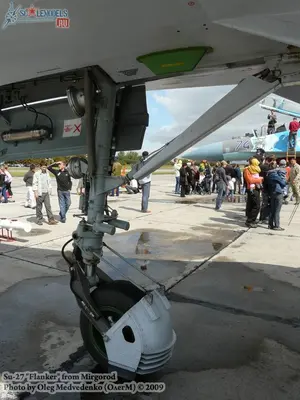 w_su27_mirgorod_46.jpg