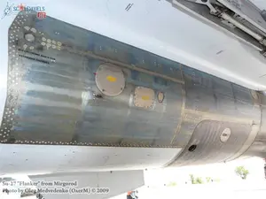 w_su27_mirgorod_82.jpg