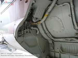 w_mig27_saratov_33.jpg