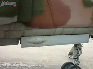 w_mig27_saratov_37.jpg