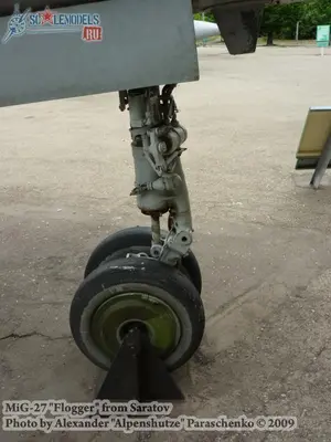 w_mig27_saratov_41.jpg