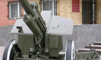 122 мм гаубица М-30 (Ханты-Мансийск)