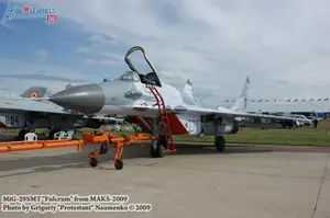 w_mig29smt_maks2009_46.jpg