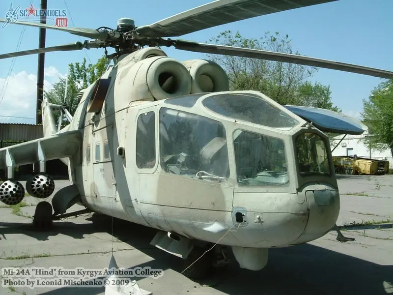 Ми-24А (Киргизский авиационный колледж)