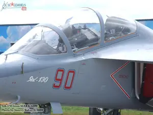 w_yak130_maks2009_30.jpg