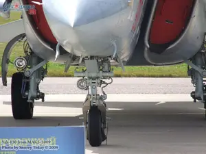 w_yak130_maks2009_36.jpg