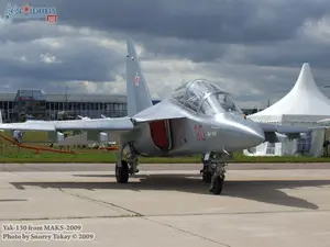 w_yak130_maks2009_39.jpg