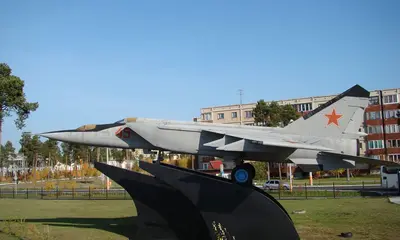 МиГ-25ПУ (Когалым)