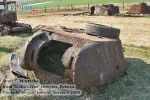 w_t34wrecks_stalinsline_32.jpg