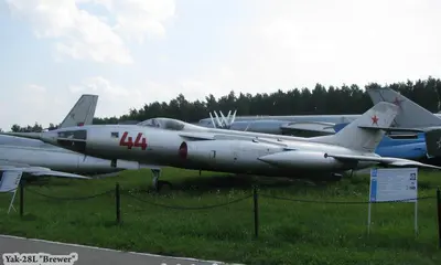 Як-28Л (Монино)