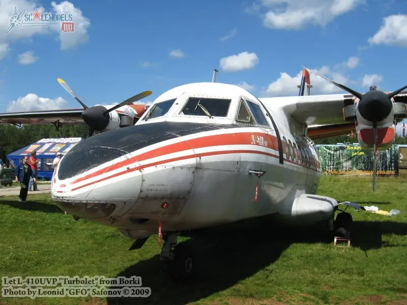 L-410UVP Turbolet (ародром Боркиi)